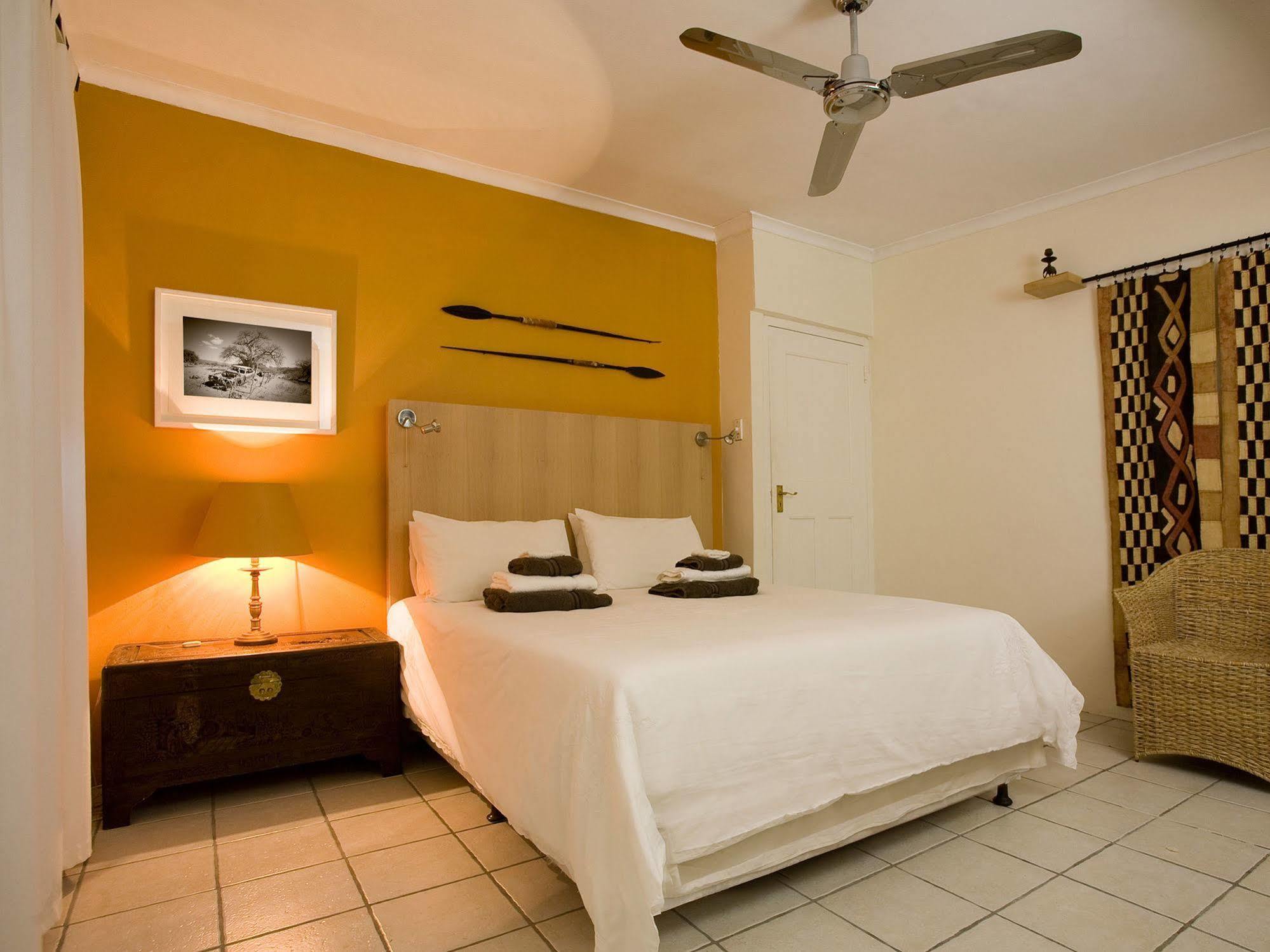 Art Gallery Guest House - Thandekayo خليج هوت المظهر الخارجي الصورة